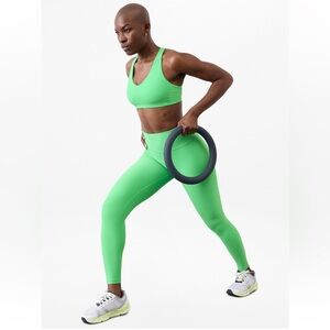Athleta Green Leggings